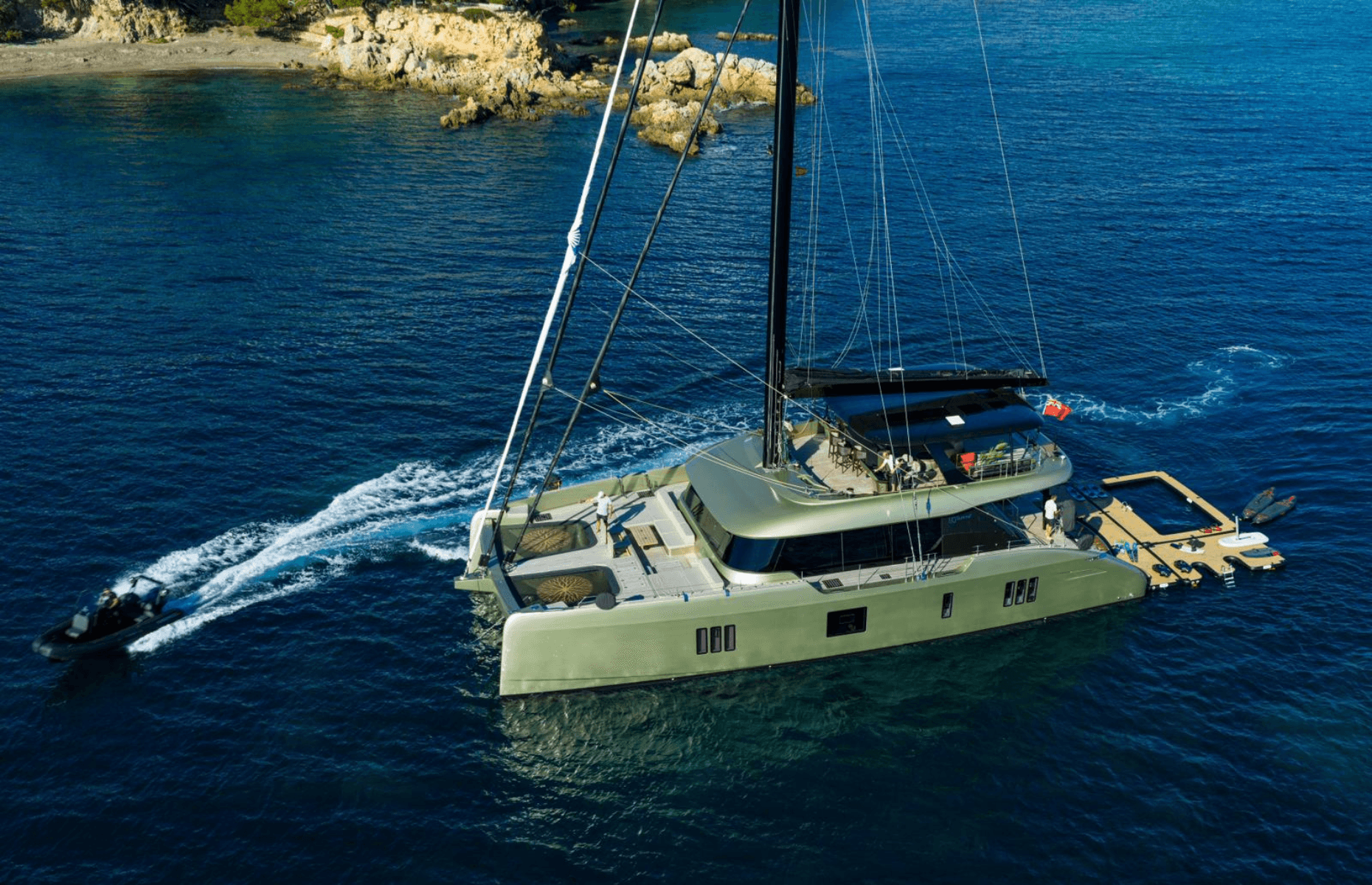 Case: green superyacht toys and inflatable platform