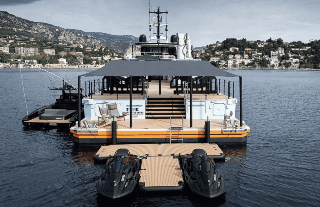 inflatable Jetski docking